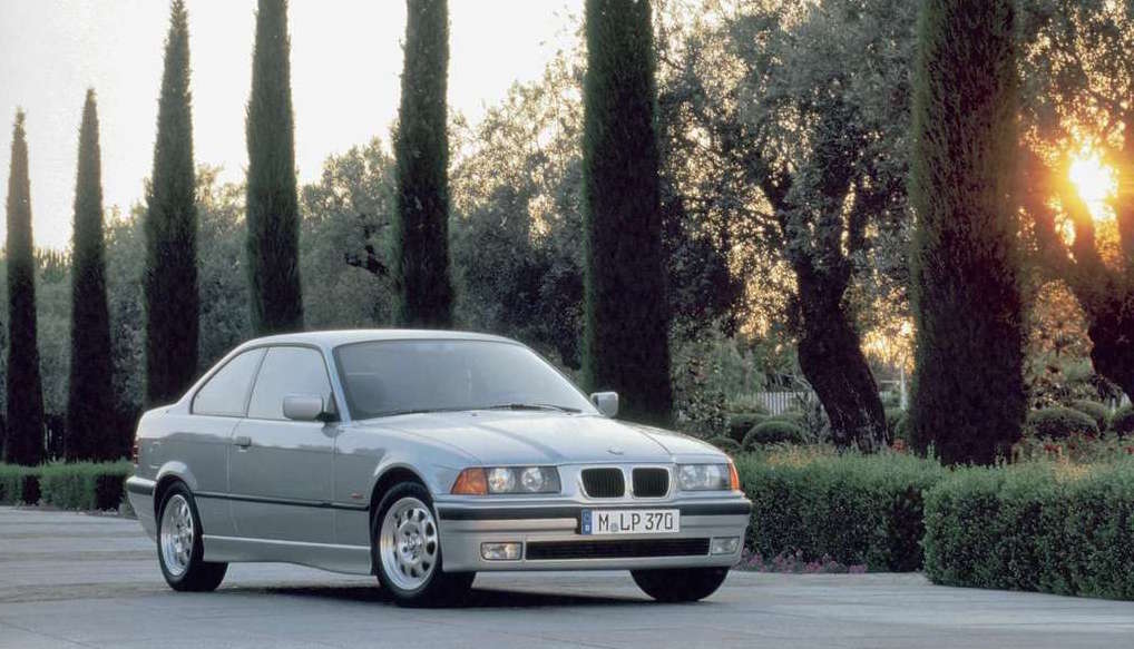E36 kompaktan-kupe 1992-1998